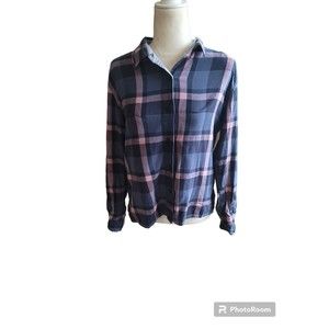 Christopher & Banks Large Stretch Button Up Plaid Vneck Flannel Shirt Soft Warm